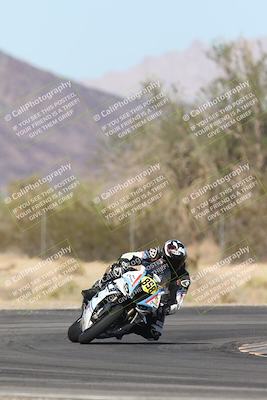 media/Nov-02-2025-CVMA (Sun) [[337aff29ab]]/Race 11-Amateur Supersport Open/